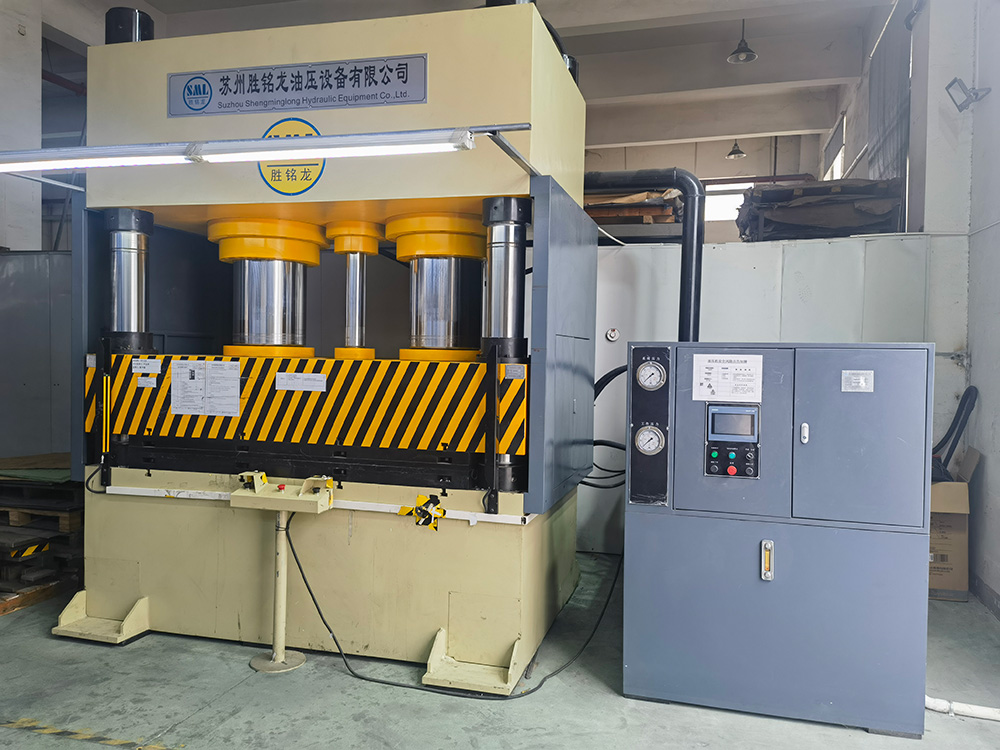 800T 油压机